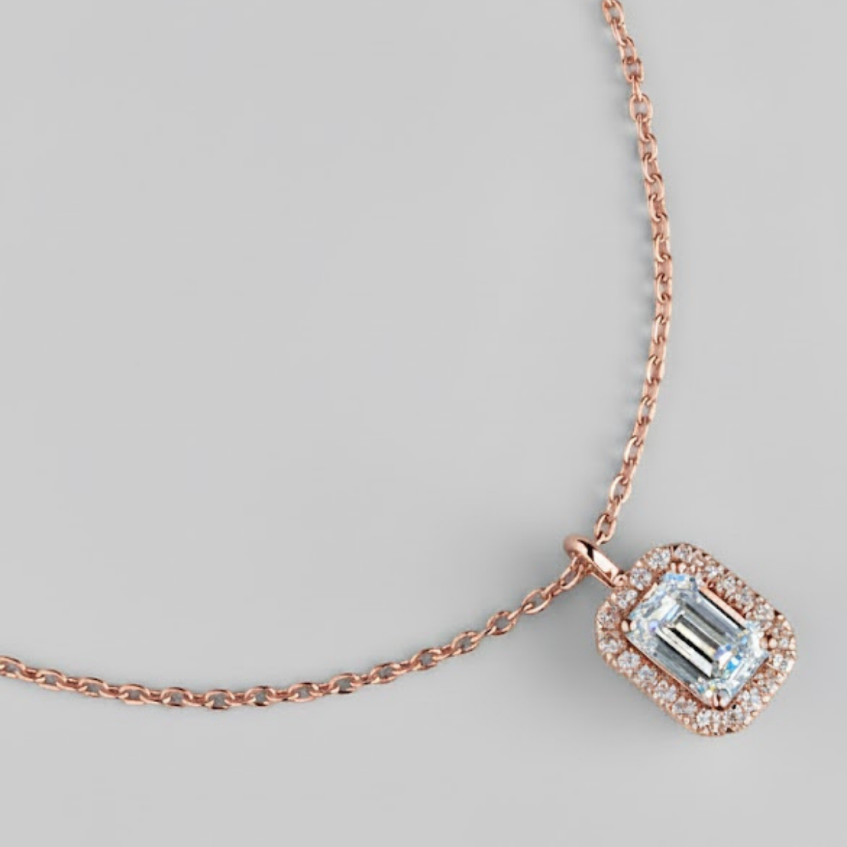 Coralina Halo Emerald Solitaire Pendant