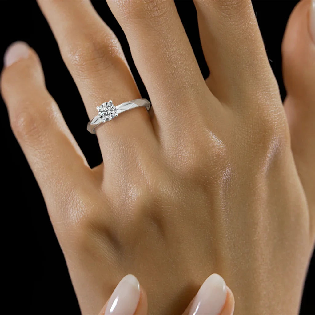 diamond-solitaire-ring-luxury-affordable