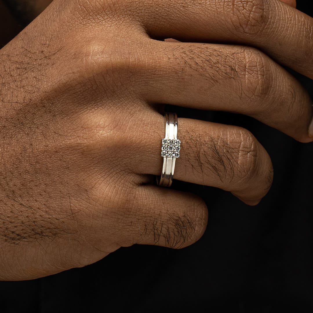 "Siyari Lab-Grown Diamond Men’s Jewellery Collection – Stylish and durable lab-grown diamond rings, bracelets, and cufflinks for the modern man."