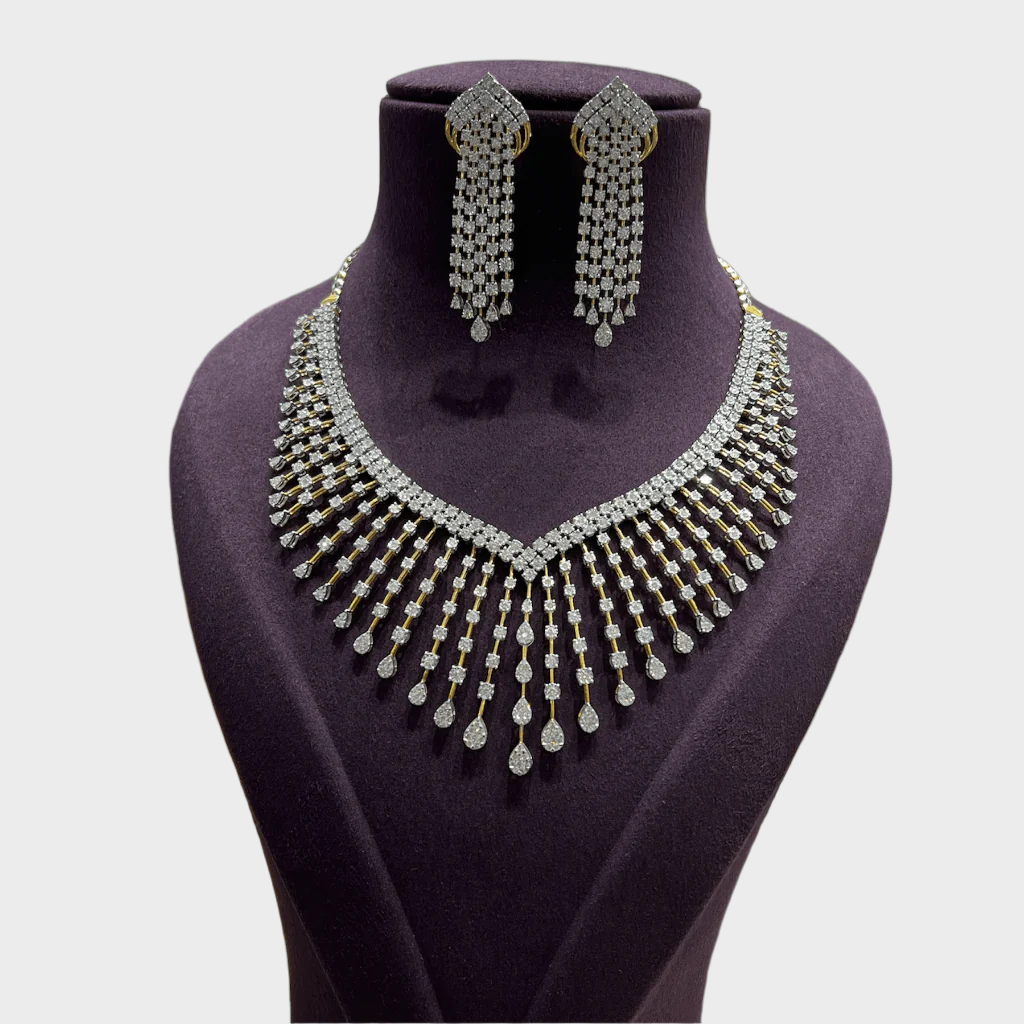 Siyari Diamond Necklace