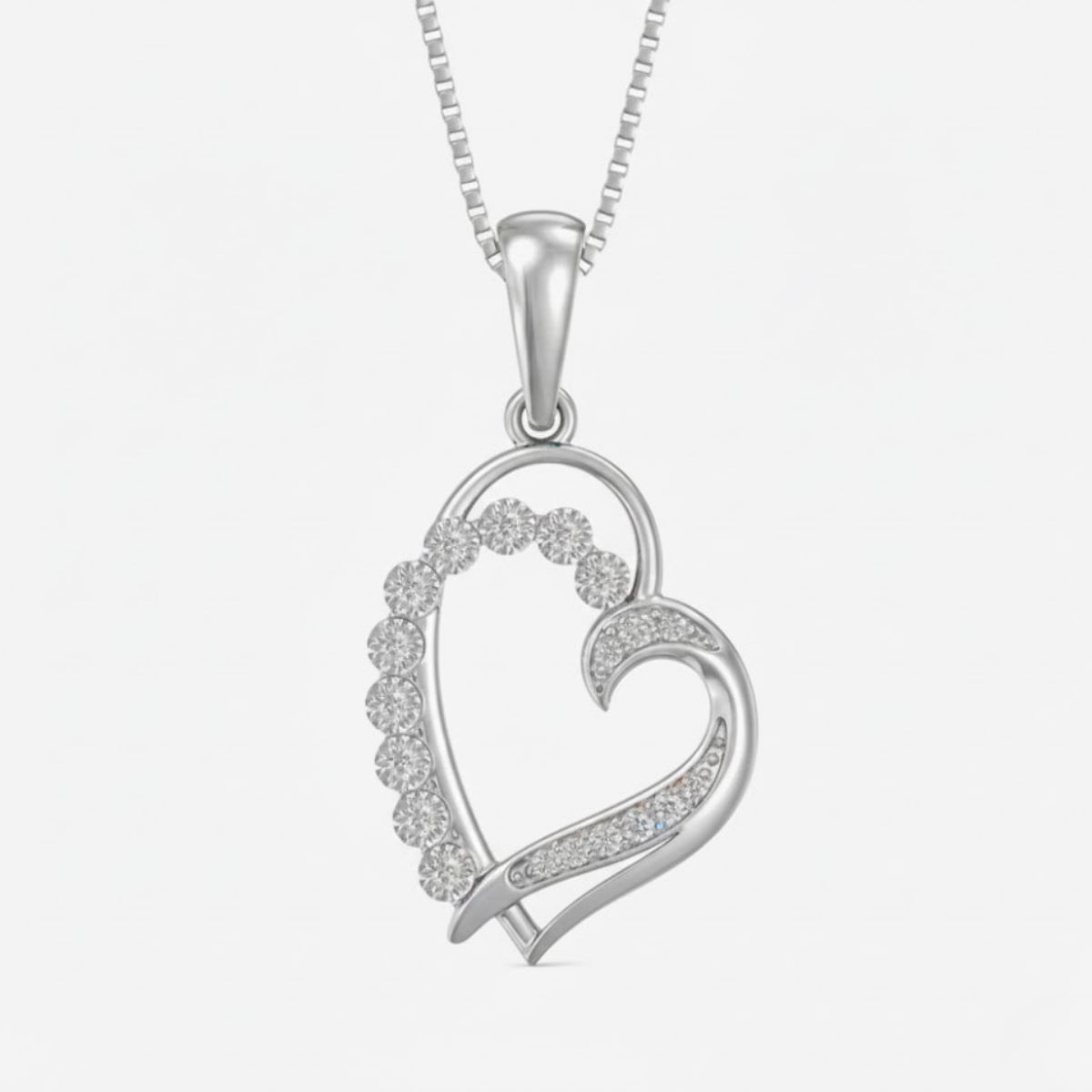 Diamond Heart Pattern Pendant