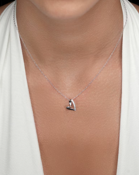 Stylish Heart lab grown diamond Pendant