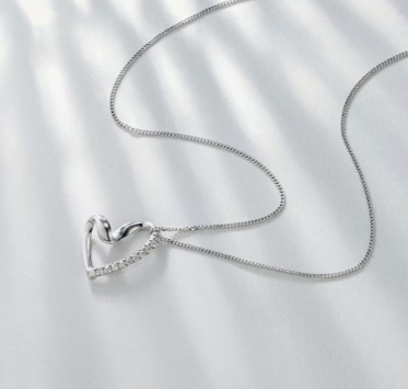 Stylish Heart lab grown diamond Pendant