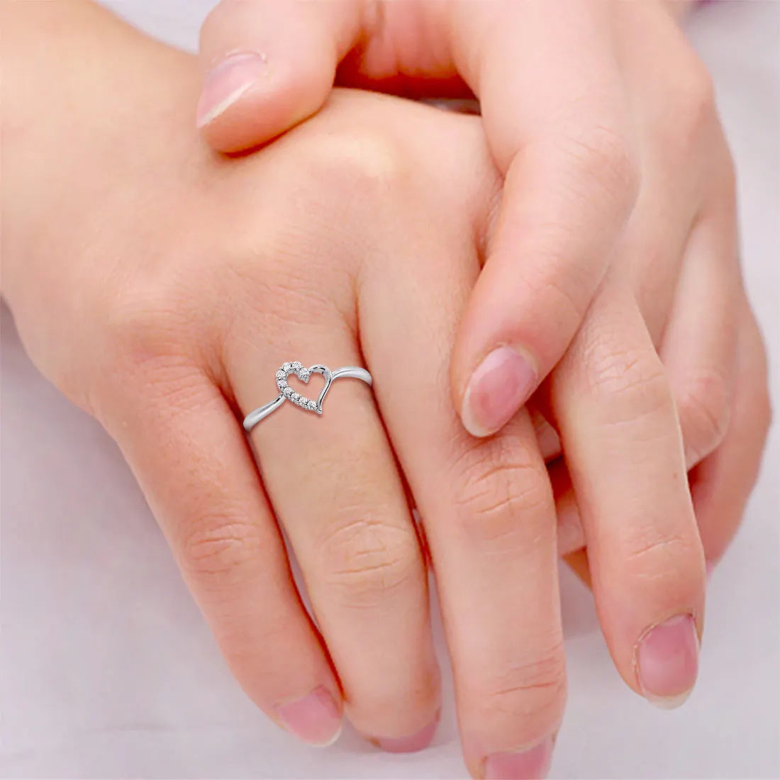 Groovy Heart lab grown diamond Ring