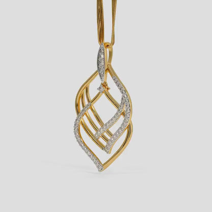 The Dafni Pendant with Chain